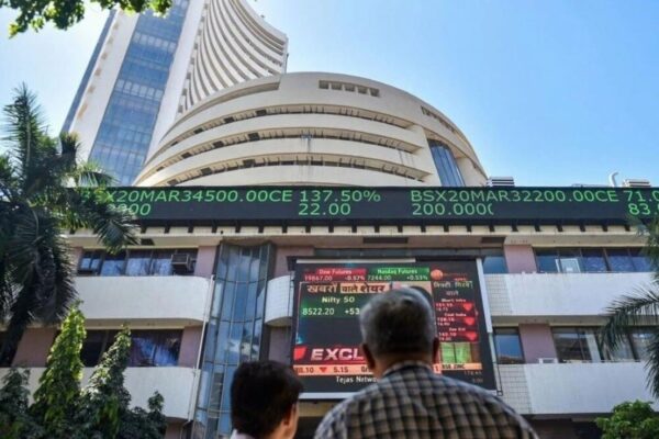 Sensex Jumps 800 Points, Market Bounce Back On Buying Bank Stocks