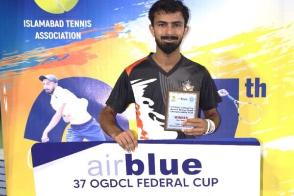 Shoaib defends the Men’s title of OGDCL Tennis Championships – SUCH TV