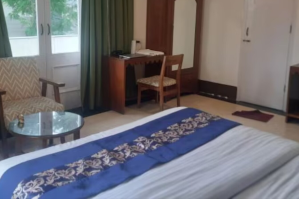 Here’s Why Hotels Always Use White Bedsheets News18