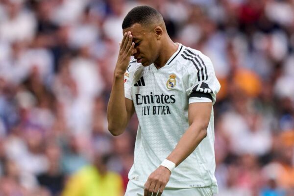 Kylian Mbappé drops PSG harassment claim Copy Link