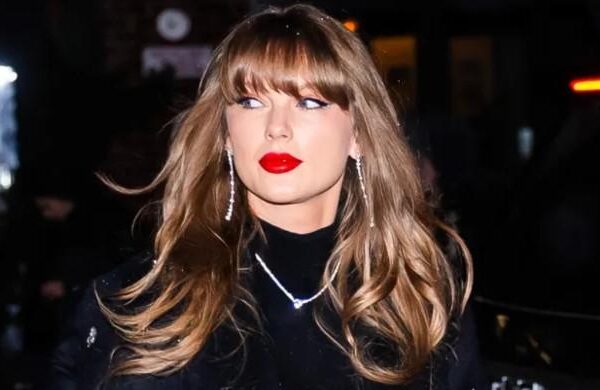 Taylor Swift sends fans wild with ‘Wicked’ cameo picture