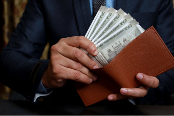 8th Pay Commission: Minimum Basic Pay Likely Rs 30,000, Not Rs 51,000, Says New Report News18