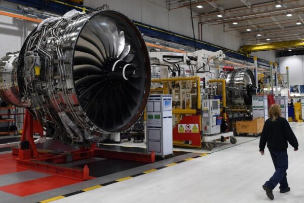 Airbus & Rolls-Royce To Deliver Aircraft, Engines To Indian Airlines In 5-Billion GBP Deal News18