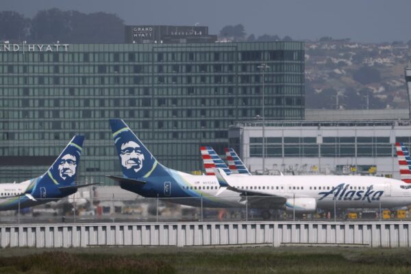 Alaska Airlines resumes operations after IT outage