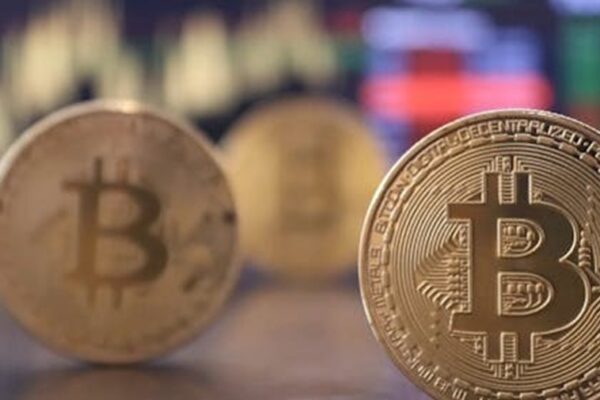 Bitcoin Bulls Gain Traction From Ideal Long Zone: 2 Scenarios For The Week Ahead
