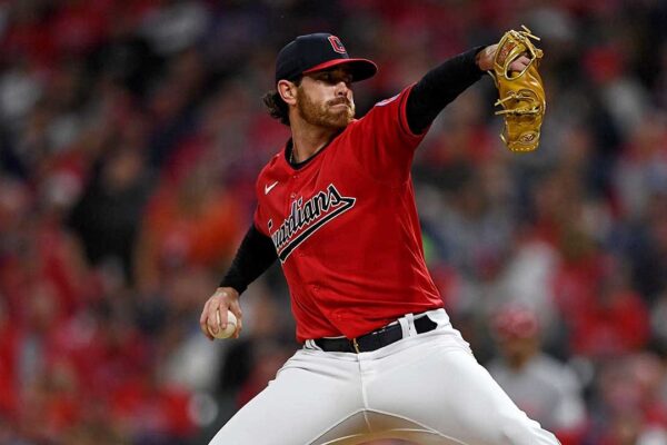 Blue Jays acquire Cy Young winner Shane Bieber in trade with Guardians