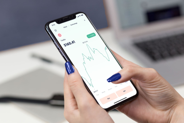 Estonia’s tech elite are getting behind a European challenger to Robinhood