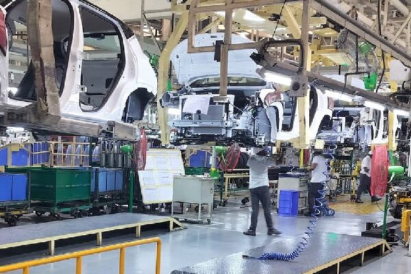 Govt Likely To Extend Of Electronics Manufacturing Scheme Beyond July Amid Strong Demand News18