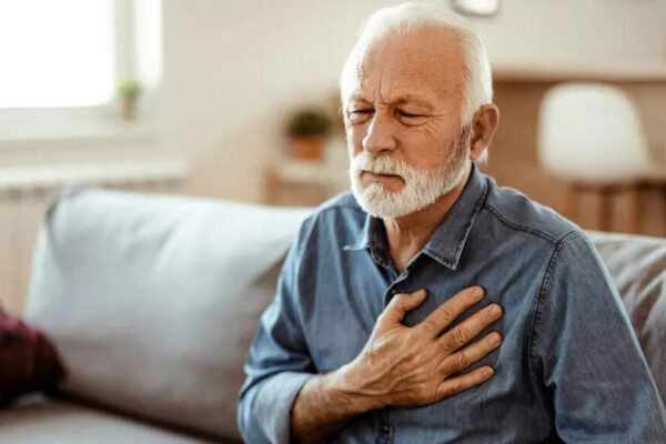 How to survive a heart attack when alone? Top US cardiac surgeon shares 4 life-saving tips | – Times of India