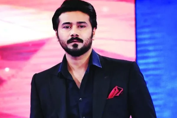 ali was temporarily estranged from father over second marriage photo file