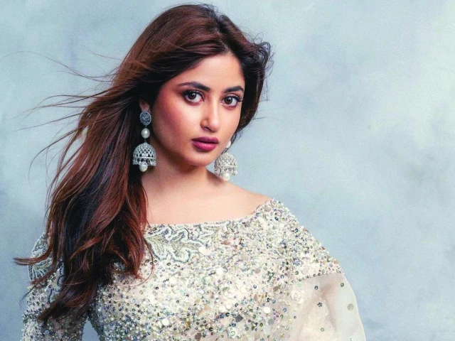 sajal congratulated maqsood online photo instagram