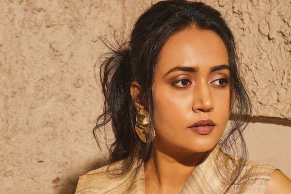 Panchayat 4’s Rinki AKA Sanvikaa Is Winning The Internet With Her Effortless Style: PICS News18