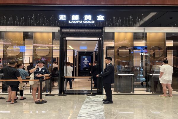 This Chinese jeweler is using traditional techniques to challenge Cartier — and it’s starting in Singapore