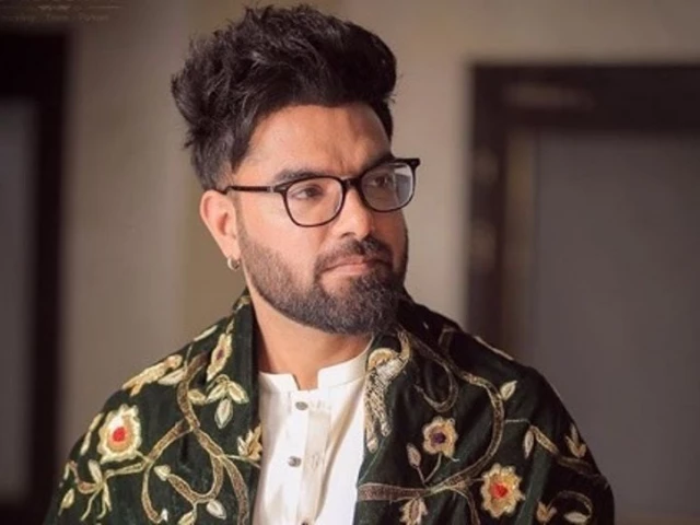 yasir hussain slams discrimination at elite karachi restaurant