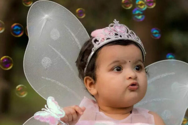 10 baby girl names that mean grace or elegance