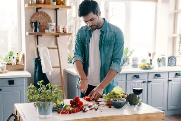 5 powerful benefits of cooking at home, according to top cardiac surgeon | – Times of India