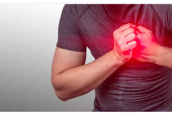 Heart Health: 40-year-old non-smoker suffers massive cardiac arrest at the gym and survives to tell the tale – here’s how he was saved | – Times of India