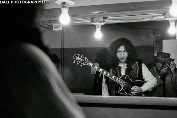 Rare Grateful Dead photographs come to life 60 years after its formation