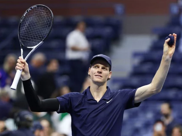 jannik sinner celebrates after defeating lorenzo musetti in three sets on thursday night in the us open quarter finals photo afp