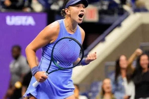Positivity wins as Anisimova wills way into US Open final | The Express Tribune amanda anisimova of the us reacts at the end of her 2025 us open semi final clash with japan s naomi osaka photo afp