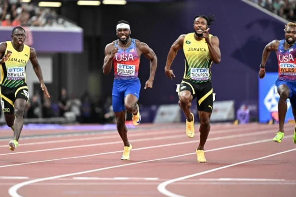 jamaica s athlete oblique seville l us athlete kenneth bednarek jamaica s athlete kishane thompson and us athlete noah lyles compete in the men s 100m final during the world athletics championships in tokyo photo afp