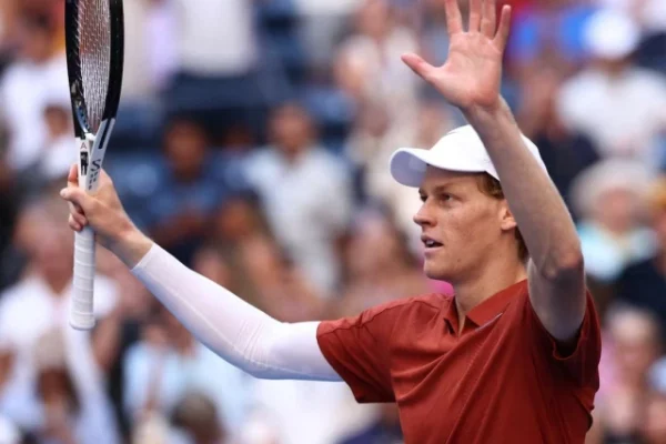 italy s jannik sinner celebrates winning his third round match against canada s denis shapovalov photo reuters