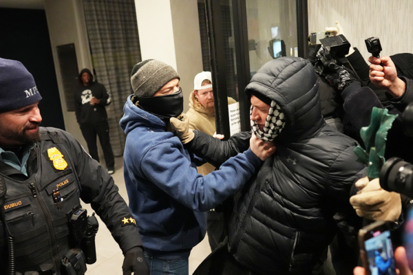 Anti-ICE agitators clash with federal agents at Minneapolis hotel, as agents deploy tear gas, flashbangs