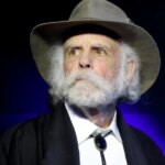 Bob Weir, founding Grateful Dead member, dies at 78