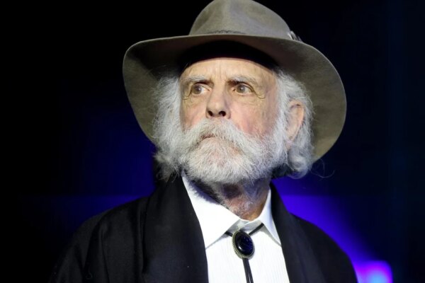 Bob Weir, founding Grateful Dead member, dies at 78
