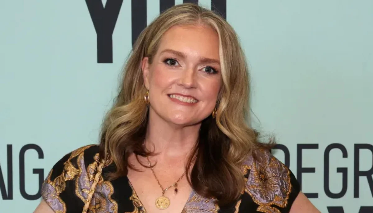 Colleen Hoover shares major update about cancer treatment