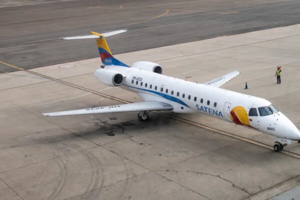 Commercial flight vanishes before crashing in Colombia, killing all 15 people on board, including congressman