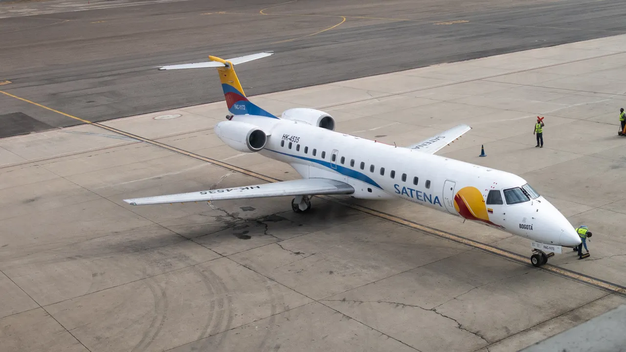 Commercial flight vanishes before crashing in Colombia, killing all 15 people on board, including congressman