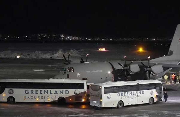 Europeans prepare military exercises in Greenland; Trump's ambitions undeterred