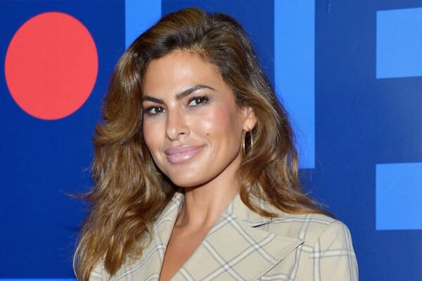 Eva Mendes revisits year she hid pregnancy