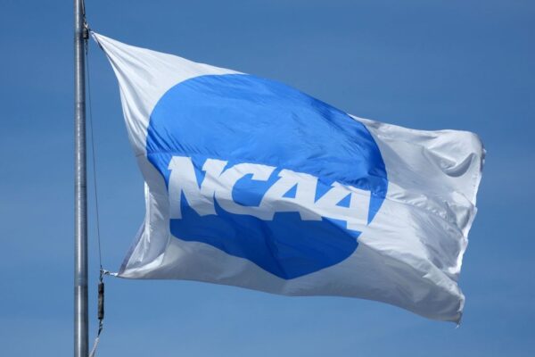 FTC asks 20 schools if agents are following law