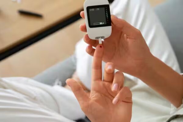 From Fatigue To Nausea: Overlooked Signs Of Kidney Decline In Diabetics