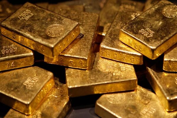 Gold steadies near record high as trade war risks sour global sentiment - SUCH TV