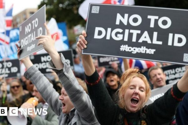 Government drops plans for mandatory digital ID to work in UK
