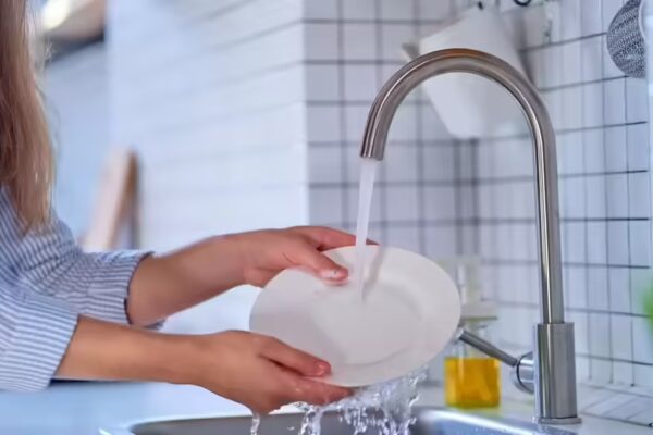 How to keep your hands warm while washing dishes in winter | - The Times of India