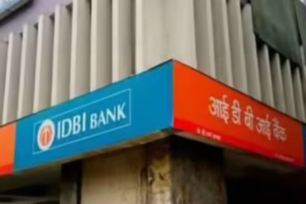IDBI Bank shares fall 6% despite rise in profits as core income falls 24% - The Times of India