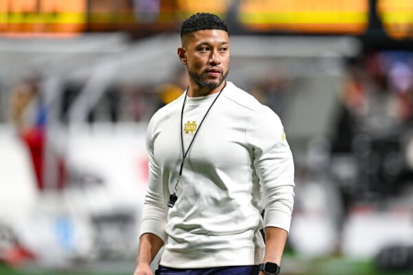 Irish deny battery allegation against Freeman