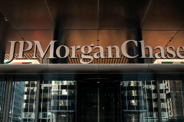 JPMorgan Chase says banks could fight Trump credit card rate cap: 'Everything's on the table'
