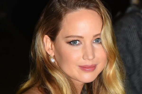 Jennifer Lawrence blames internet for losing Sharon Tate role