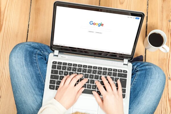 Malicious Google Chrome extensions hijack accounts