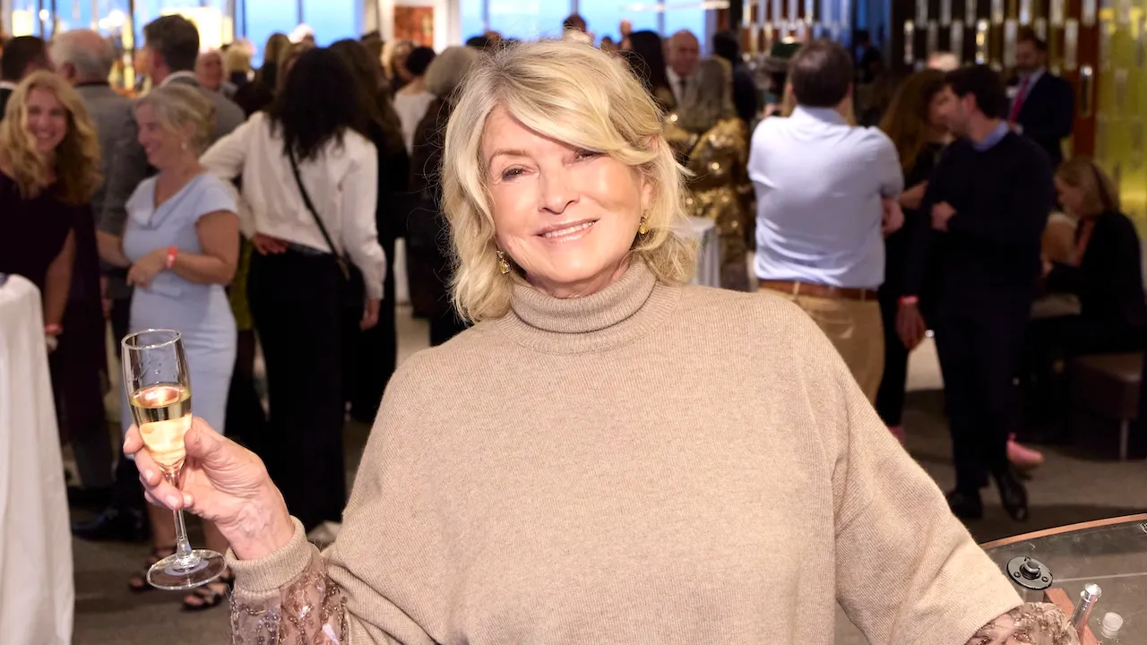 Martha Stewart shares 7 tips for aging well: 'Look good, feel good, be good'