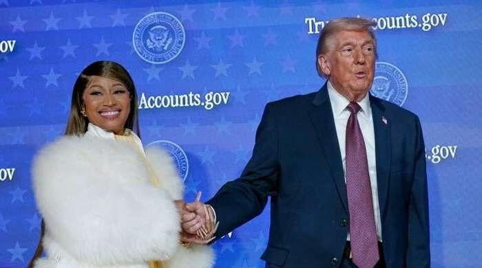 Nicki Minaj defends Trump from 'bullying,' pledges major donation