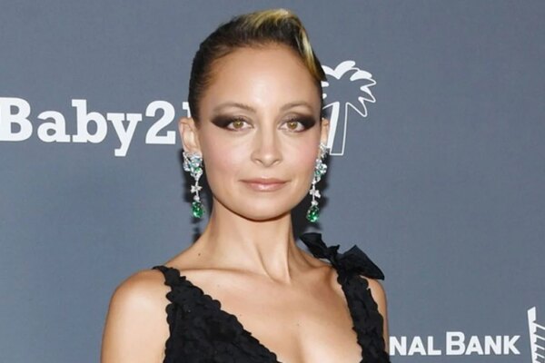 Nicole Richie still loves this makeup trend from her teen years