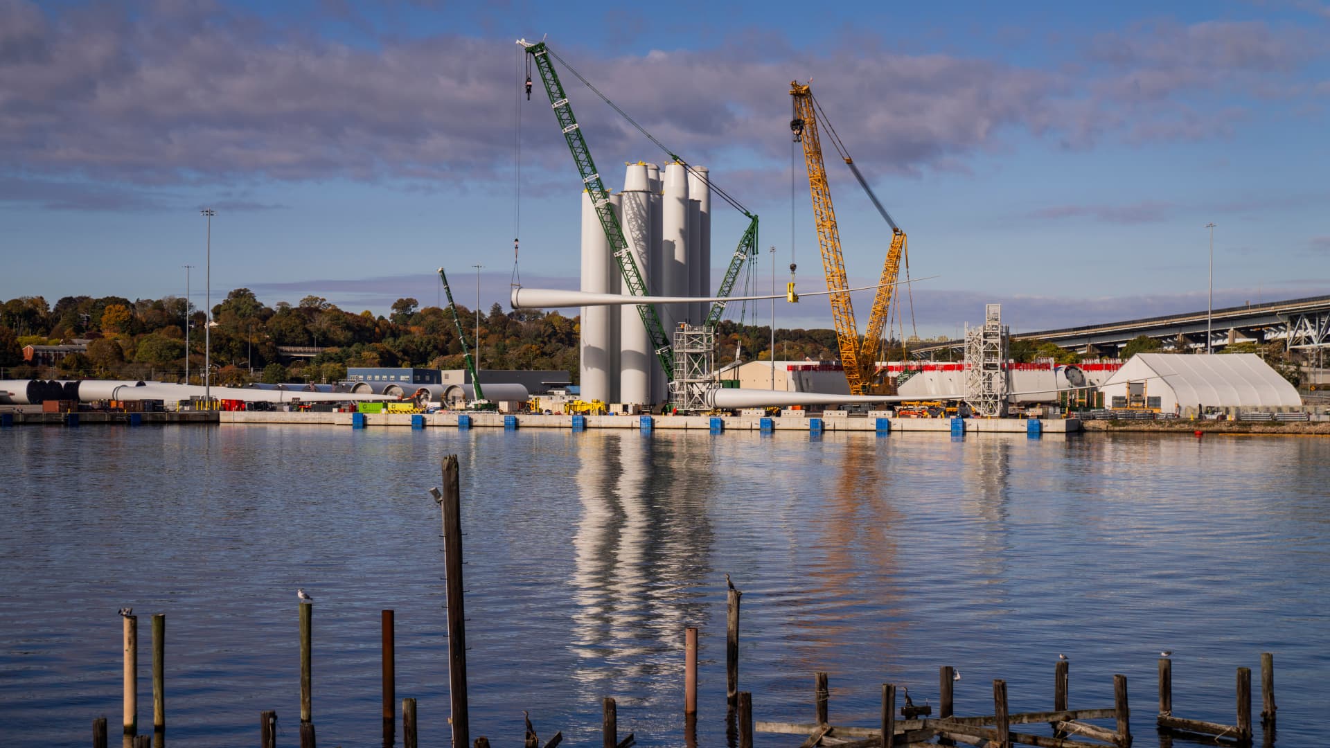 Orsted jumps 6% after U.S. judge rules firm can resume wind project halted by Trump