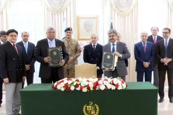 the docuements were signed by the prime minister shehbaz sharif and a consortium led by arif habib corporation limited at a ceremony in islamabad where several federal ministers were also present photo app