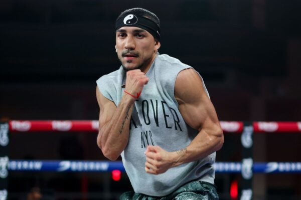 Ranking this weekend's fights: From Lopez-Shakur to Zayas-Baraou